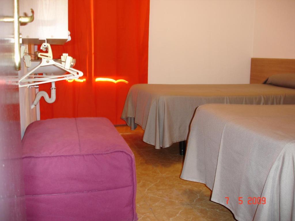 Hostal Can Blanco Sarriá de Ter Cameră foto